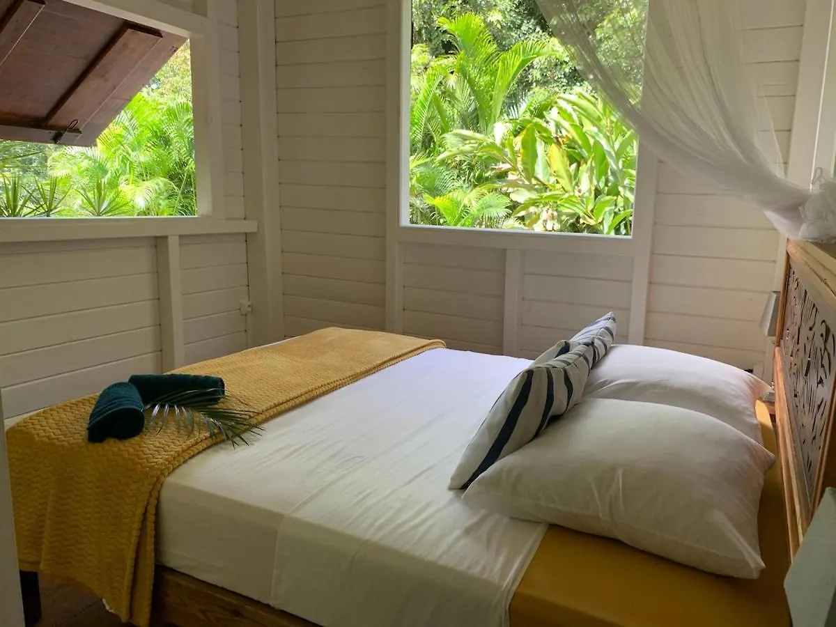 Cottage O Coeur De Bel Hale Sainte-Rose Holiday home